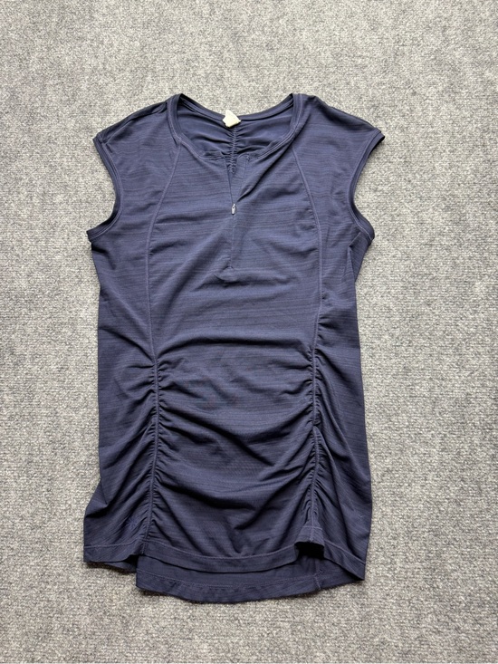 Athleta Tops - Athleta Women’s XS Zip Front Run Cyle Shirt Sleeveless Zip Pocket Navy